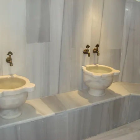 Cetin Hotel 3*